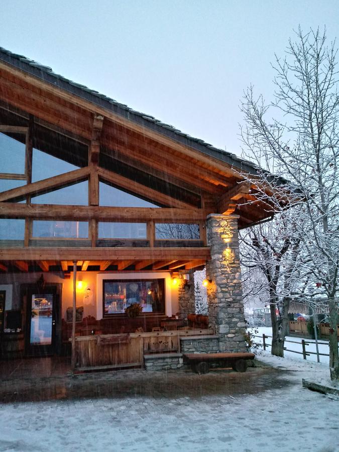 Hotel Maison Bionaz Ski & Sport Aosta Exteriér fotografie